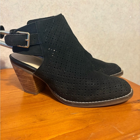 Cole Haan pippa Black Ankle Bootie Heels open back with stacked heel size 7 - Picture 3 of 9